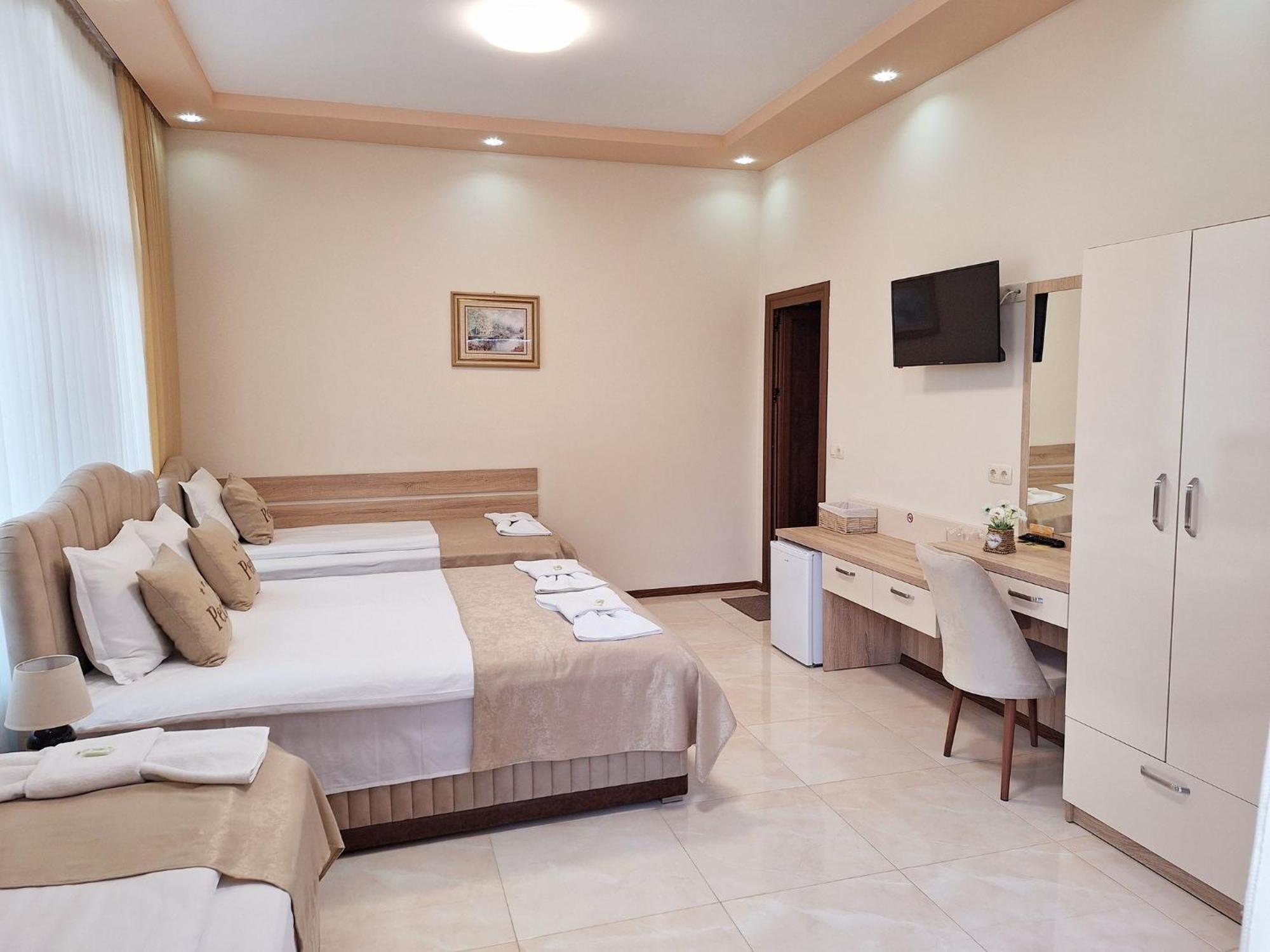 Hotel Perla Dospat Esterno foto